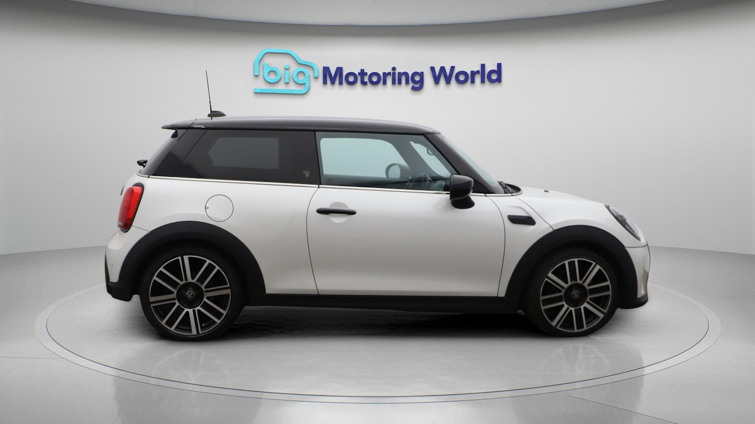 Used MINI Hatch 2023 for sale - 76498648: Photo 9