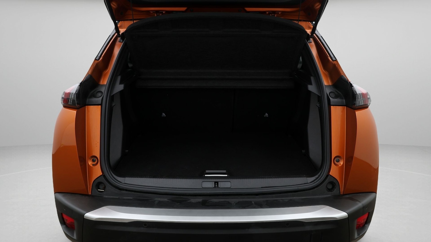 Used Peugeot 2008 2023 for sale - 77610233: Photo 17