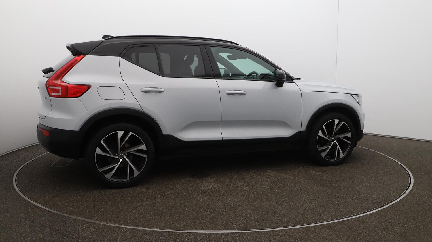 Used Volvo XC40 2020 for sale - 76634024: Photo 50