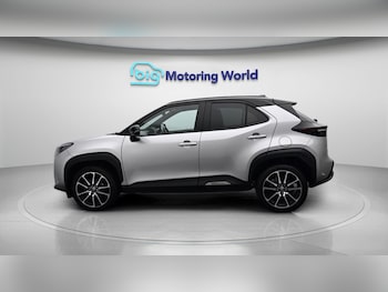 Used Toyota Yaris Cross 2023 for sale - 79364979: Photo