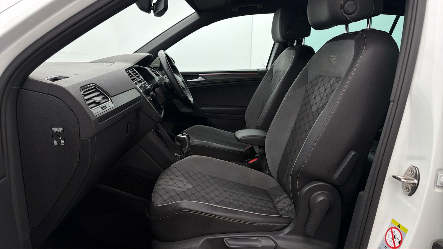 Used Volkswagen Tiguan 2021 for sale - 77947221: Photo 13