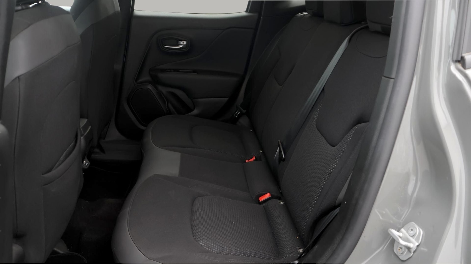 Used Jeep Renegade 2020 for sale - 77618610: Photo 16