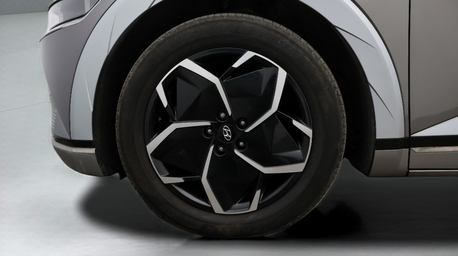 Used Hyundai IONIQ 5 2023 for sale - 76809094: Photo 18