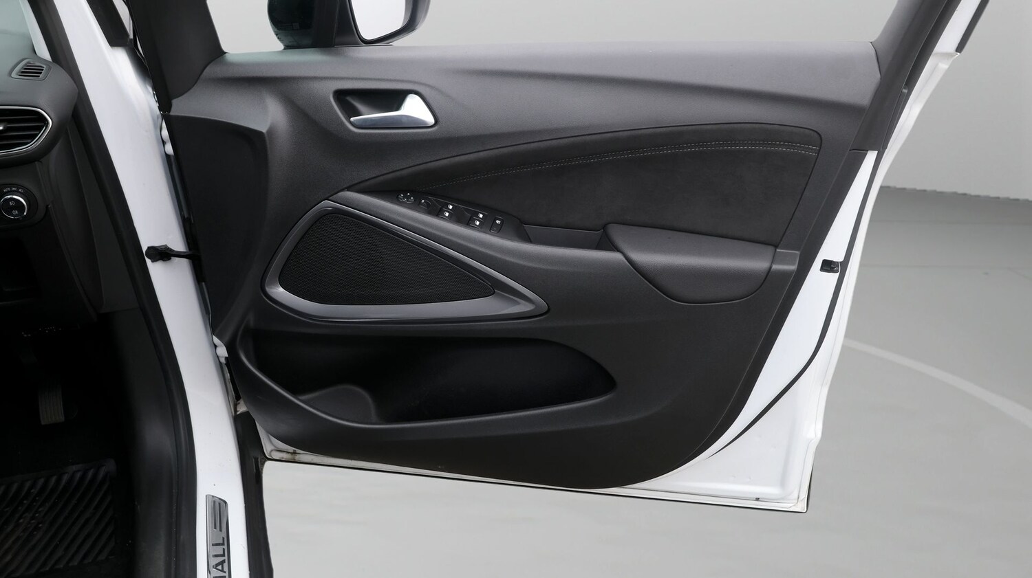 Used Vauxhall Crossland 2022 for sale - 77618683: Photo 15