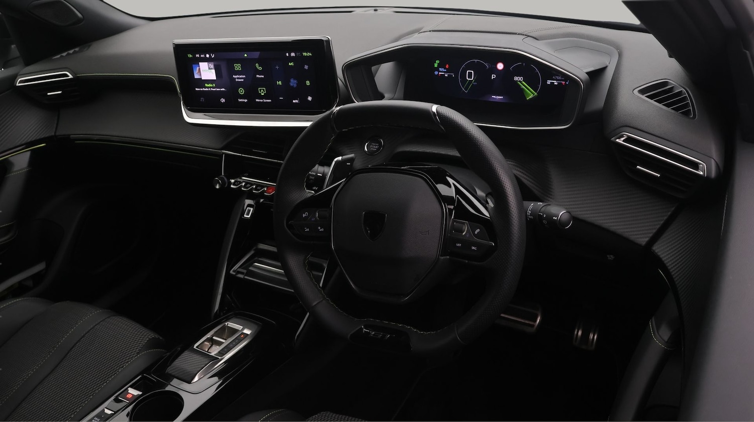 Used Peugeot 2008 2024 for sale - 77201104: Photo 9