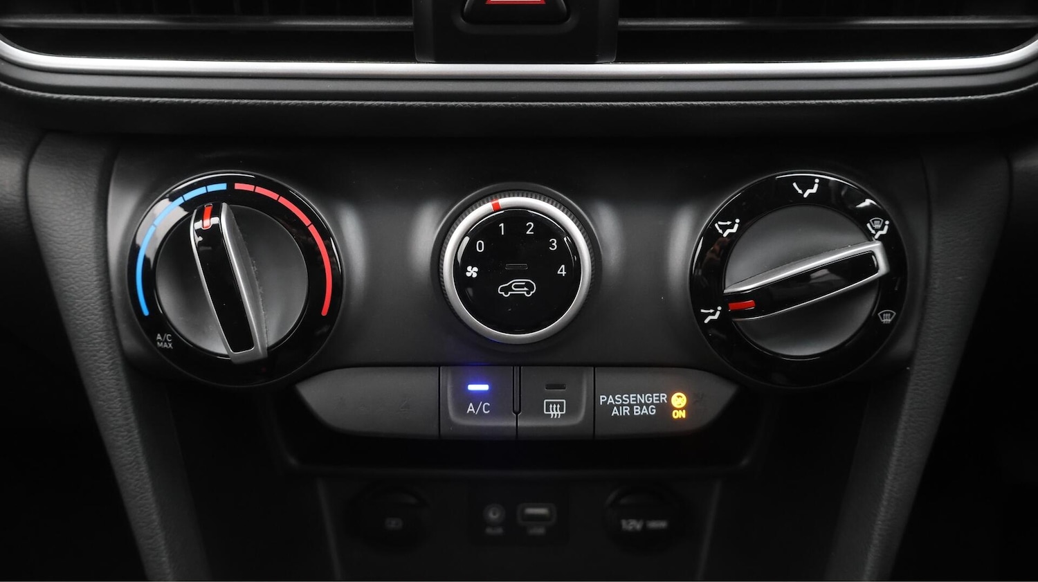 Used Hyundai KONA 2019 for sale - 76573743: Photo 13