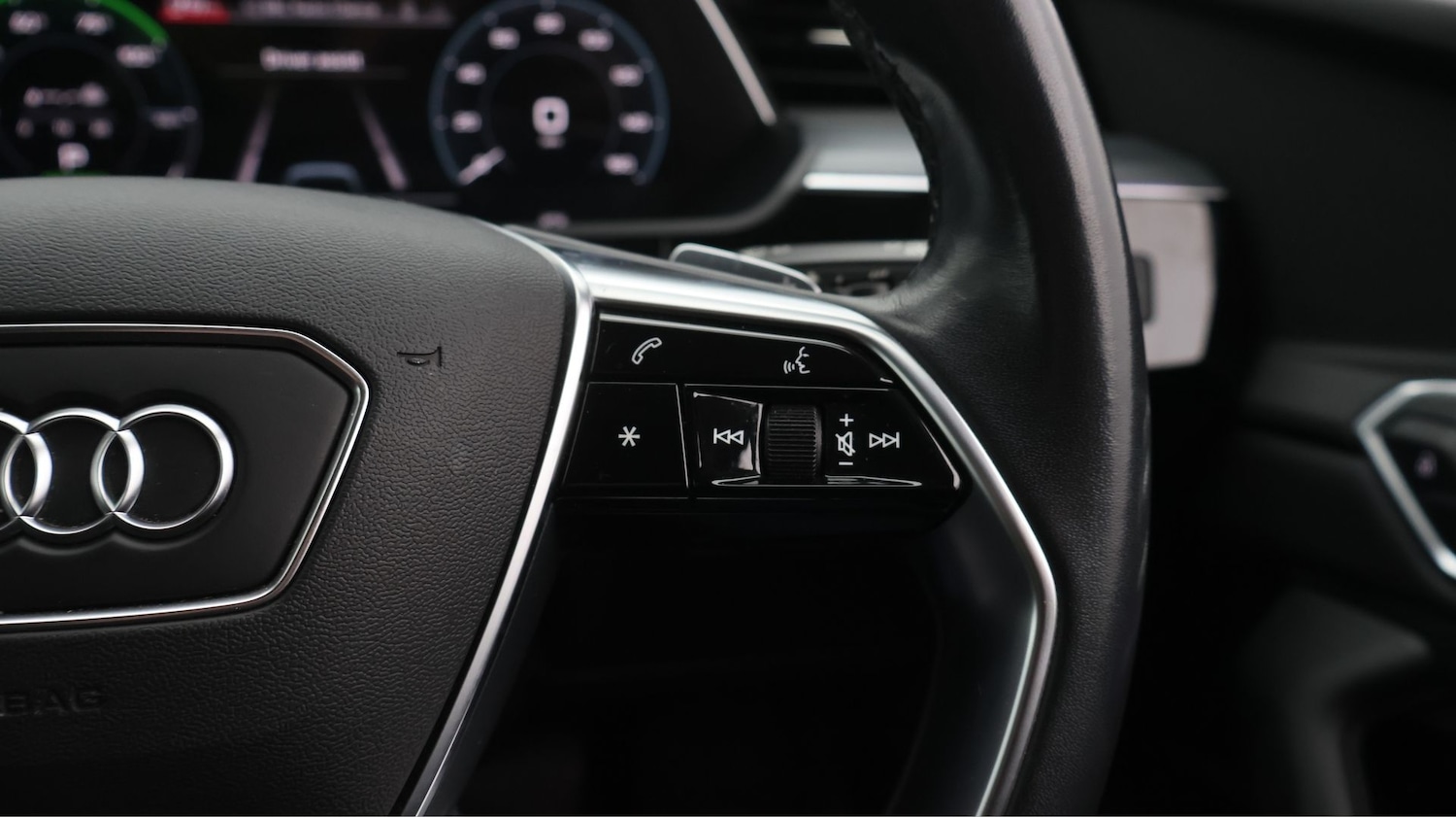 Used Audi e-tron 2021 for sale - 77181604: Photo 29