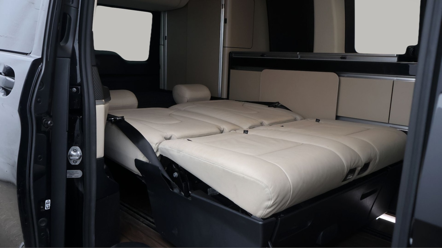 Used Mercedes-Benz V-Class 2021 for sale - 77371480: Photo 22