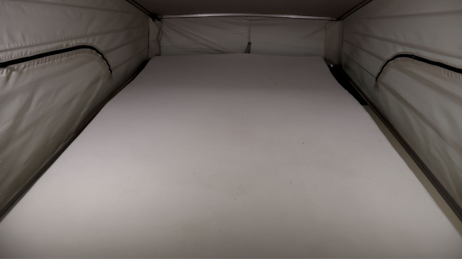 Used Mercedes-Benz V-Class 2021 for sale - 77371480: Photo 26