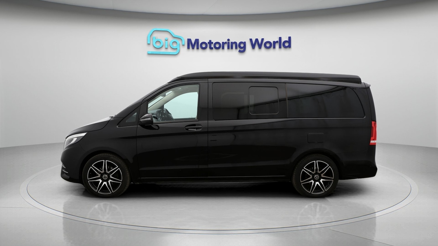 Used Mercedes-Benz V-Class 2021 for sale - 77371480: Photo 4