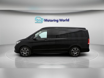 Used Mercedes-Benz V-Class 2021 for sale - 77371480: Photo