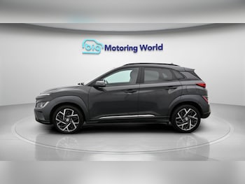 Used Hyundai KONA 2023 for sale - 79240130: Photo