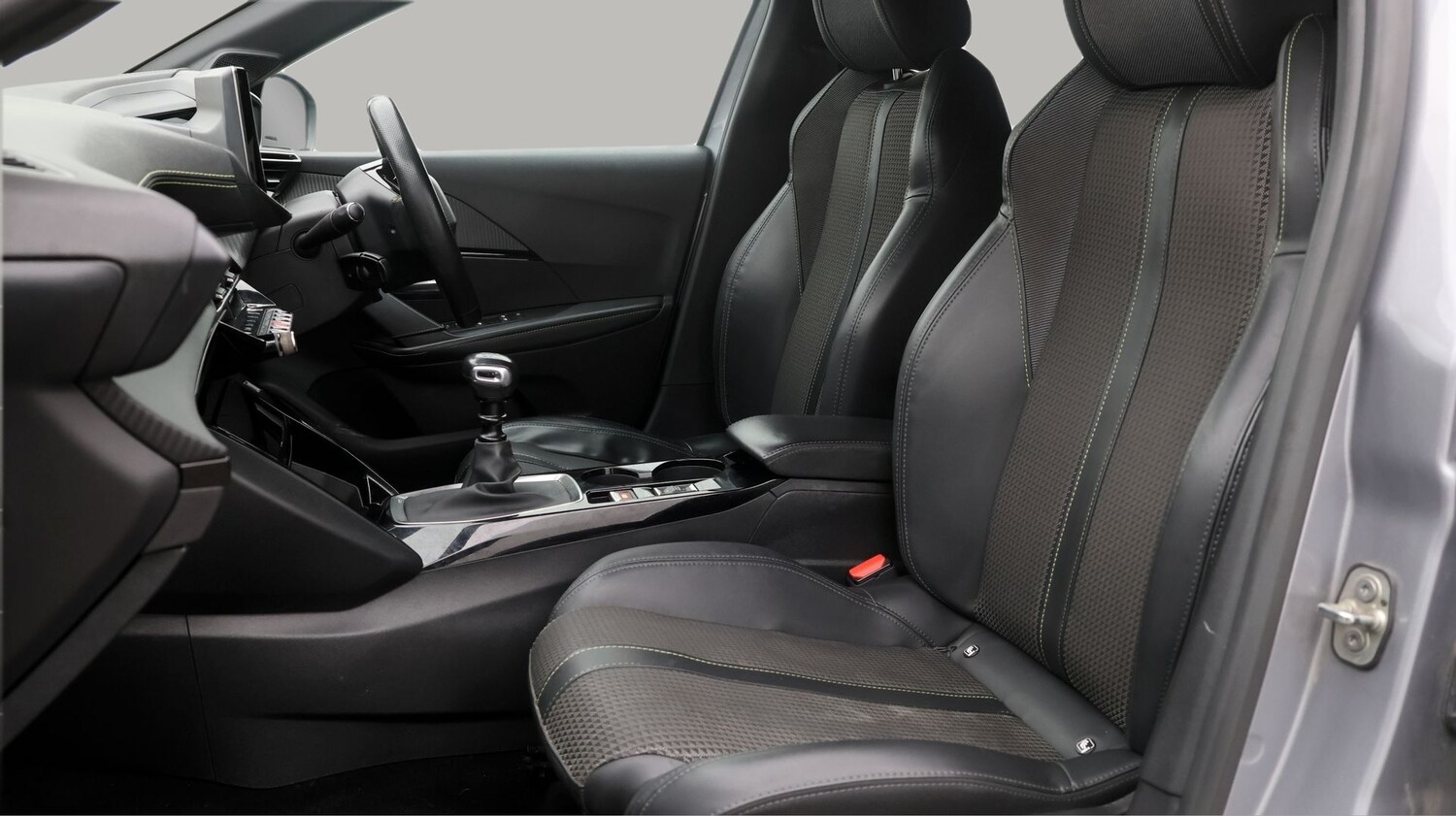 Used Peugeot 208 2023 for sale - 77523468: Photo 14