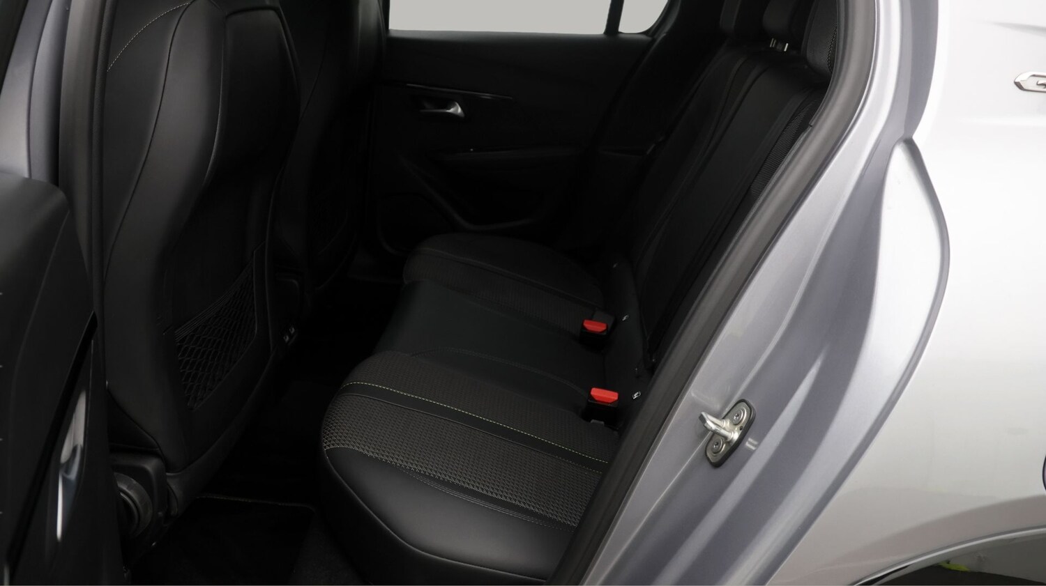 Used Peugeot 208 2023 for sale - 77523468: Photo 16