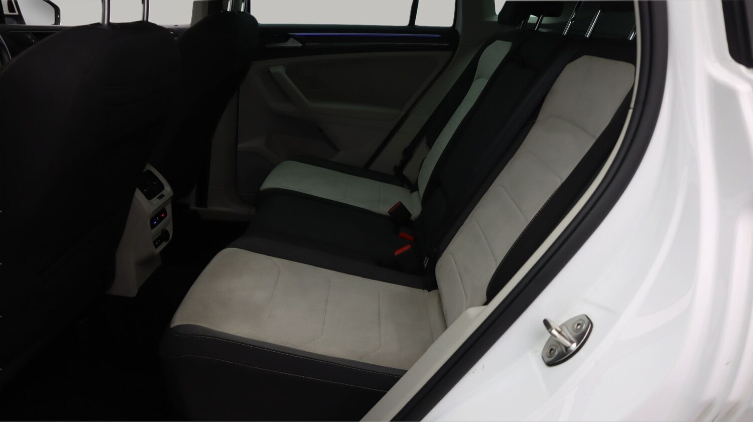 Used Volkswagen Tiguan 2020 for sale - 78108920: Photo 16