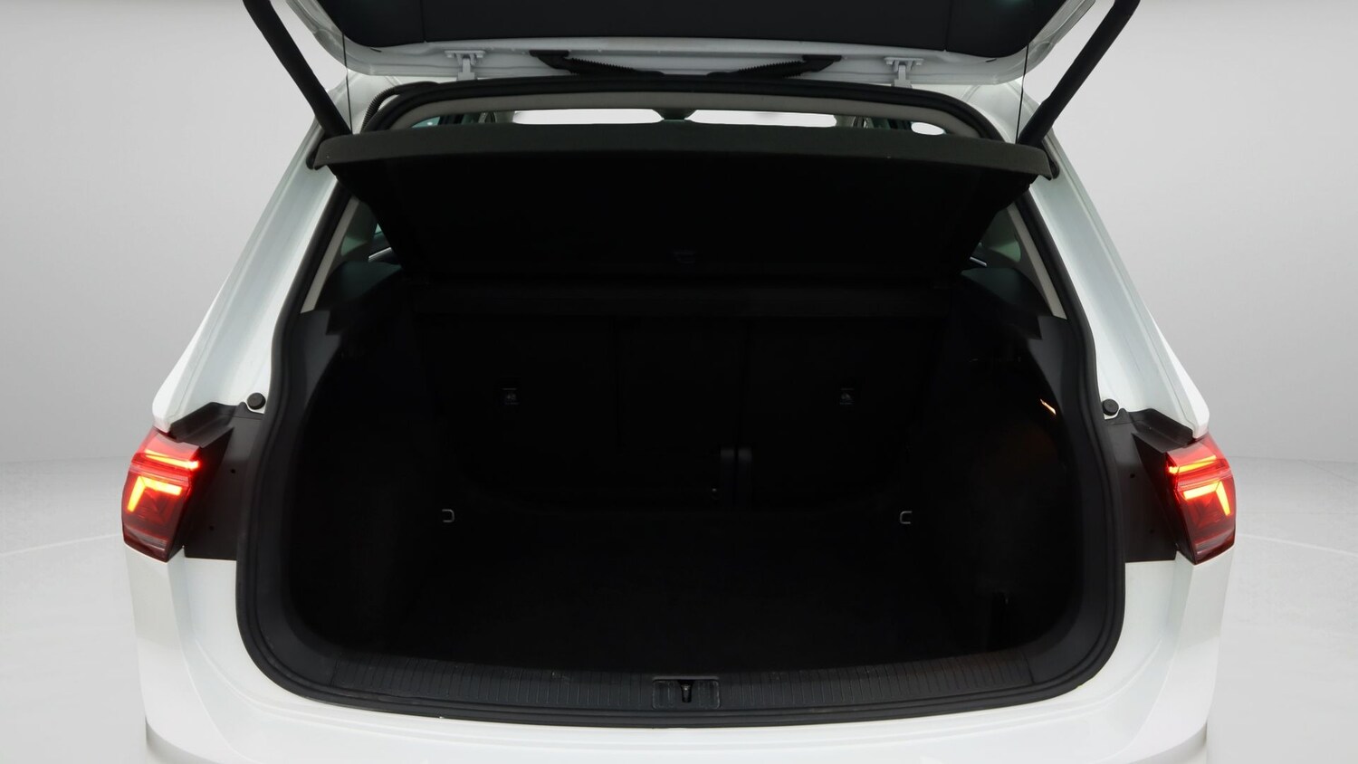 Used Volkswagen Tiguan 2020 for sale - 78108920: Photo 17