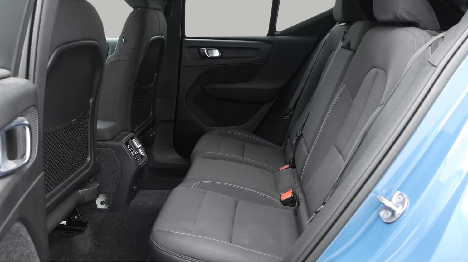 Used Volvo XC40 2023 for sale - 76457796: Photo 17