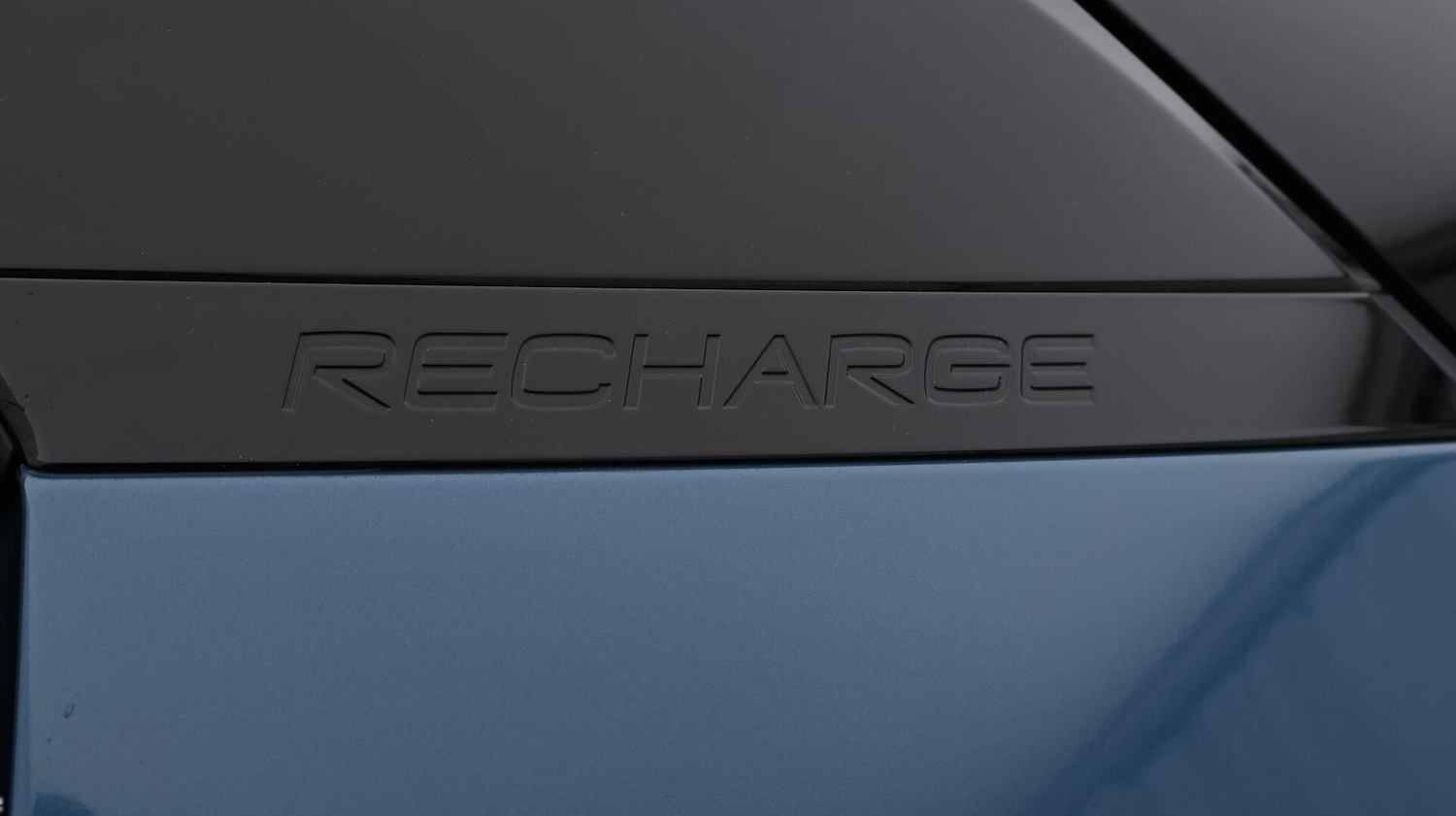 Used Volvo XC40 2023 for sale - 76457796: Photo 21