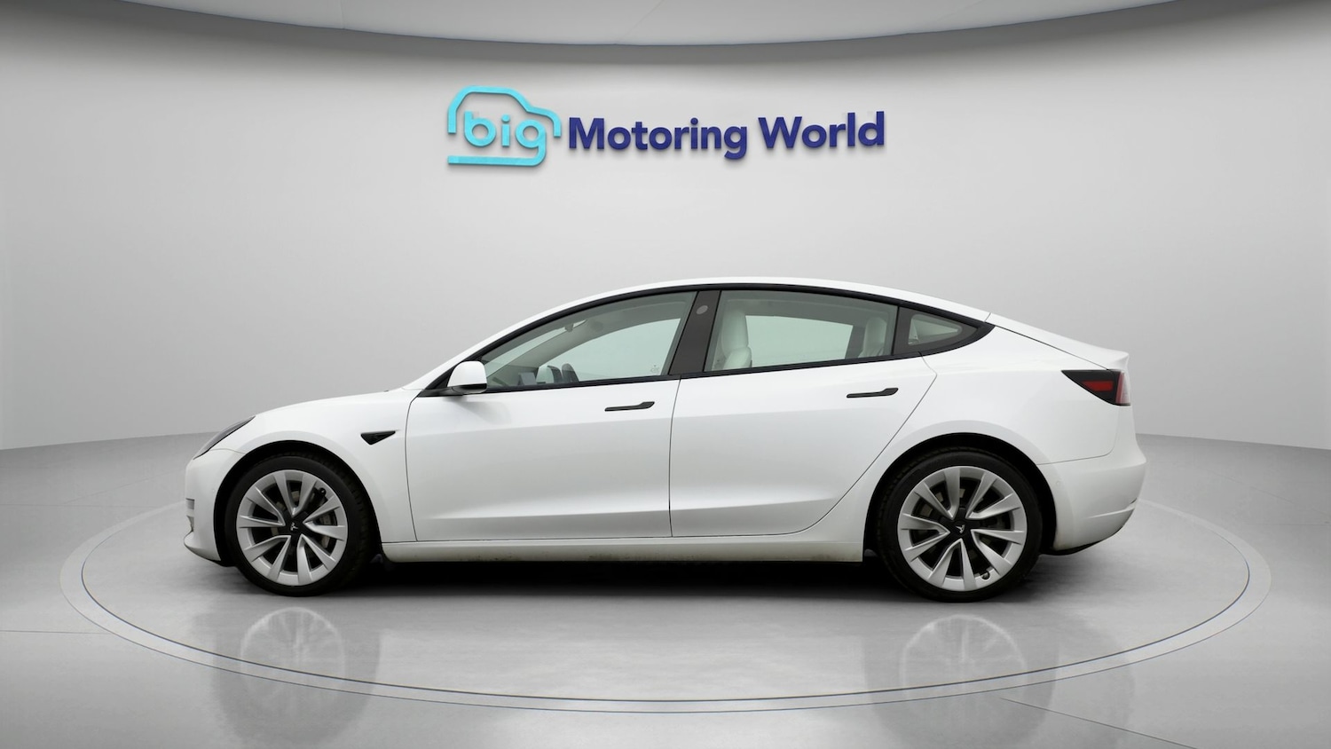 Used Tesla Model 3 2021 for sale - 77758773: Photo 4
