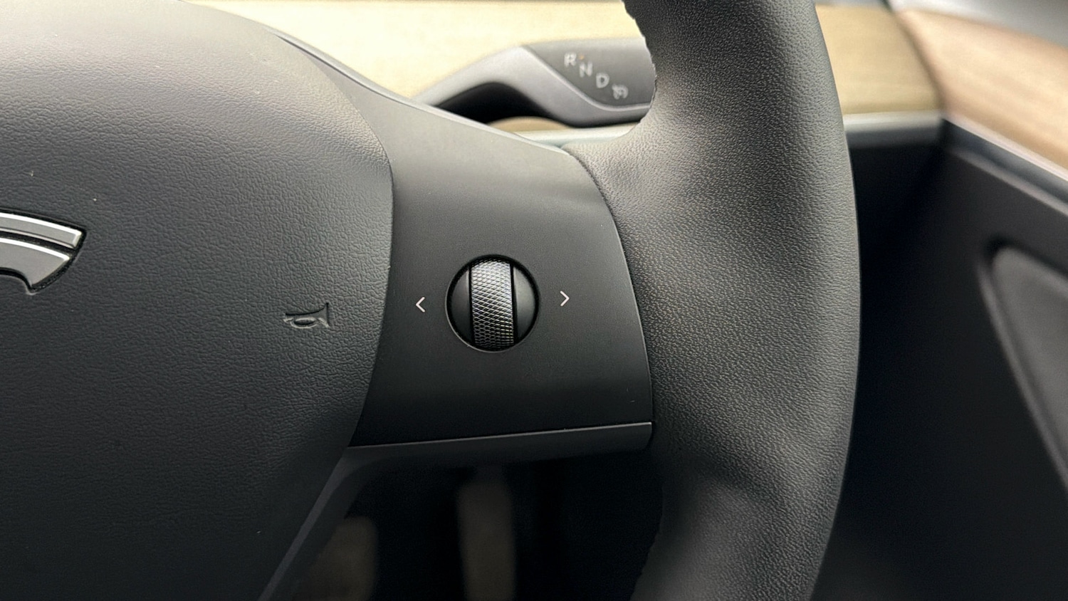 Used Tesla Model Y 2023 for sale - 78106095: Photo 22