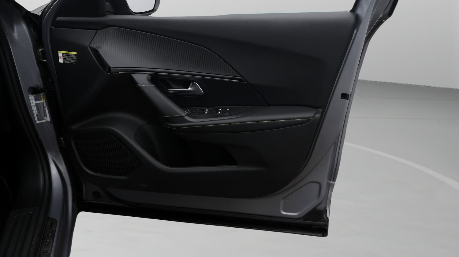 Used Peugeot 2008 2022 for sale - 77628949: Photo 15