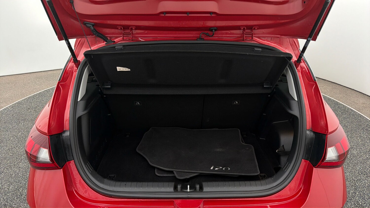 Used Hyundai i20 2023 for sale - 78180224: Photo 16