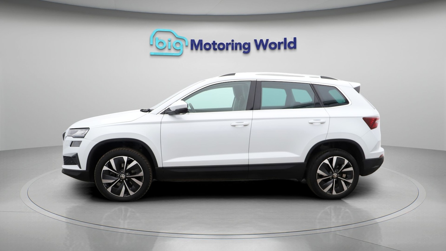 Used Skoda Karoq 2024 for sale - 77833357: Photo 4