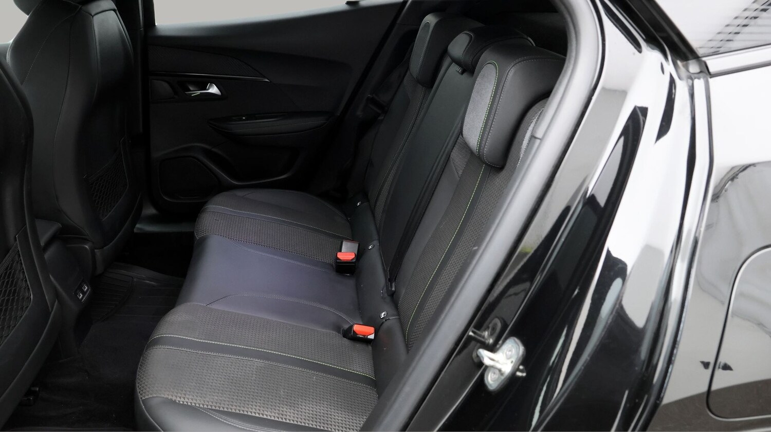 Used Peugeot E-2008 for sale - 77651010: Photo 16