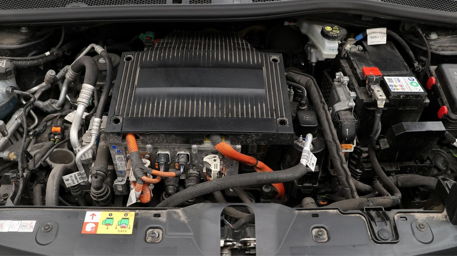 Used Peugeot E-2008 for sale - 77651010: Photo 19