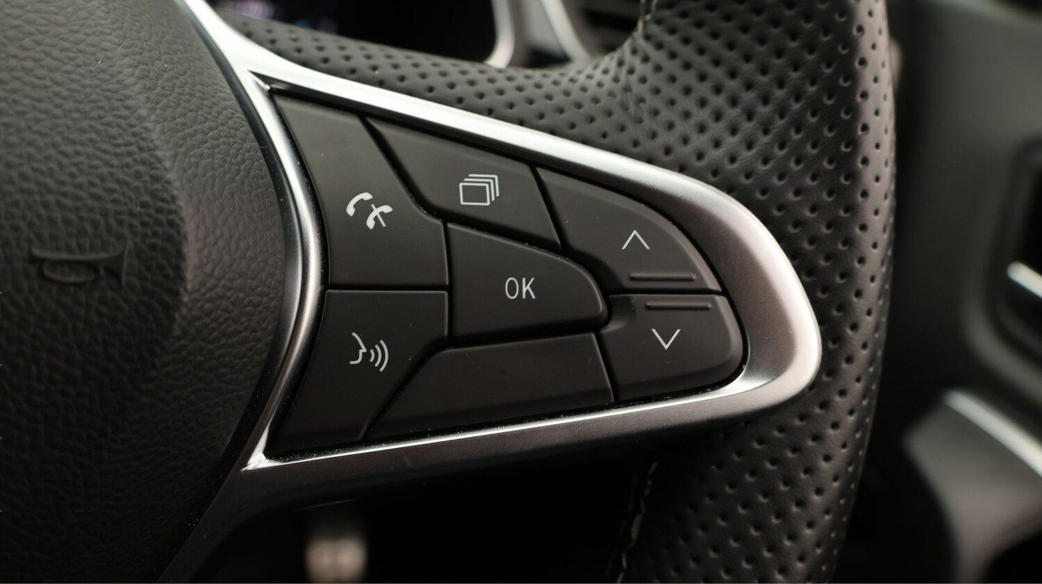 Used Renault Captur for sale - 77196749: Photo 20