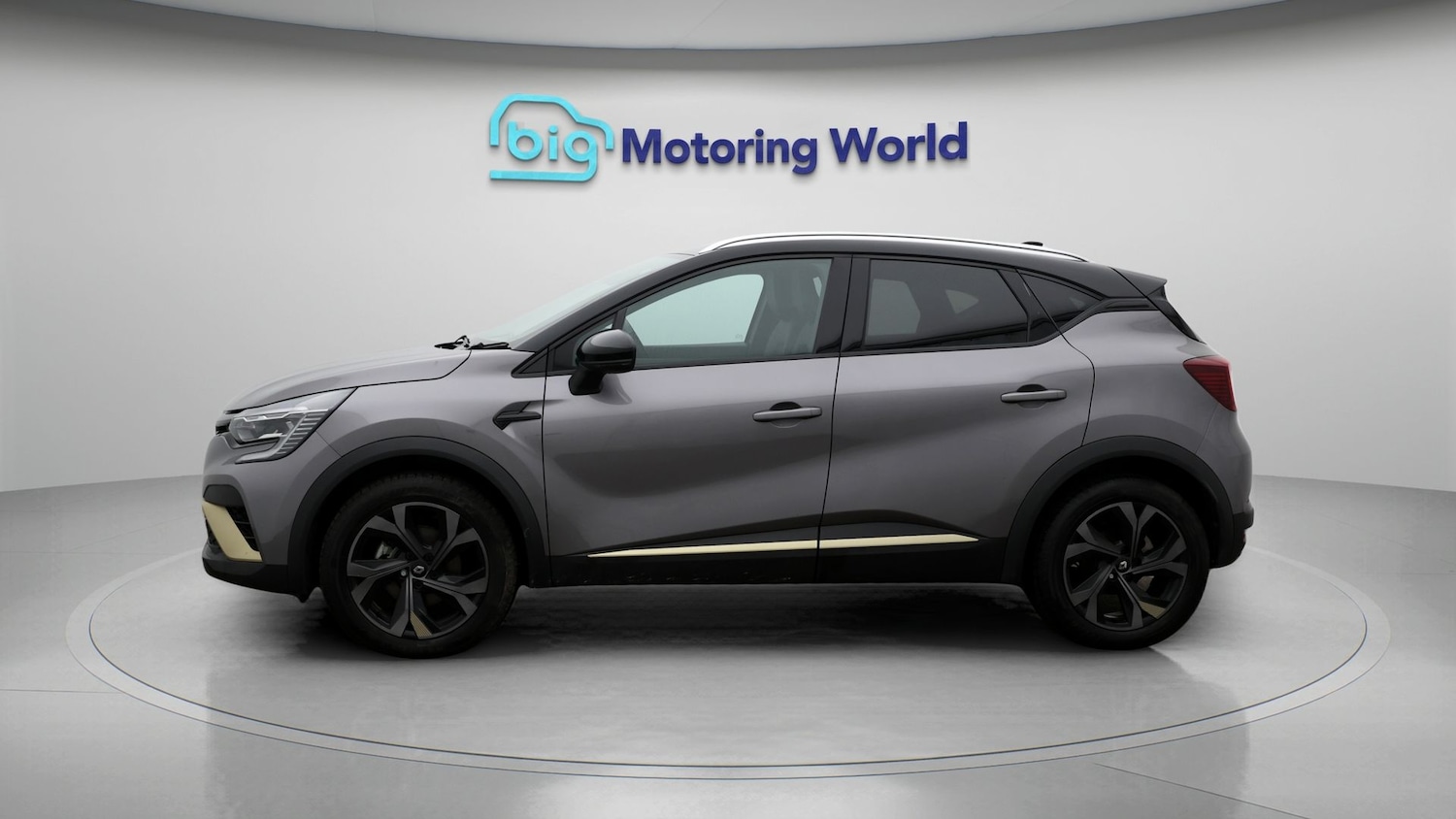 Used Renault Captur for sale - 77196749: Photo 4