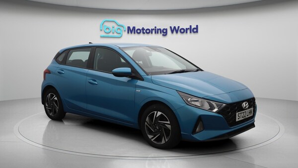 Used Hyundai i20 2022 for sale - 75769918: Photo 2