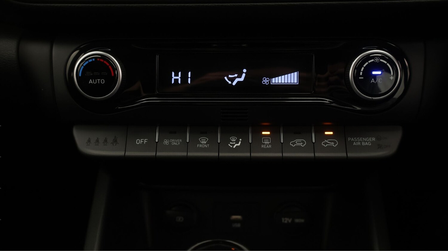 Used Hyundai KONA 2022 for sale - 77844551: Photo 12