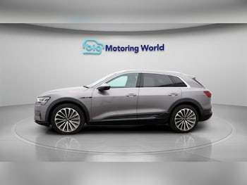 Used Audi e-tron 2019 for sale - 77639957: Photo