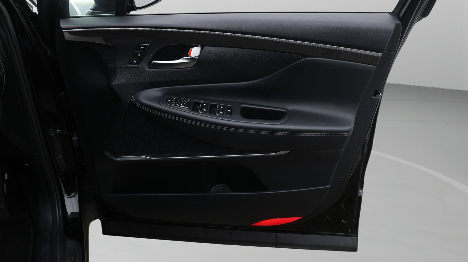 Used Hyundai Santa Fe for sale - 77675128: Photo 15