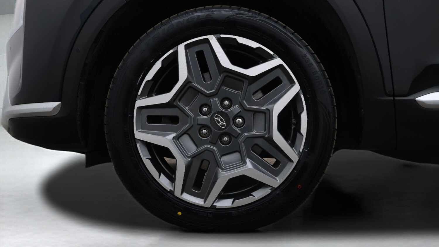 Used Hyundai Santa Fe for sale - 77675128: Photo 18