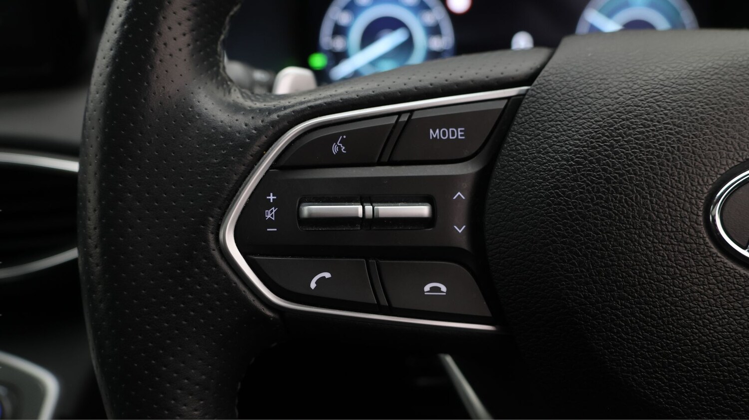 Used Hyundai Santa Fe for sale - 77675128: Photo 23