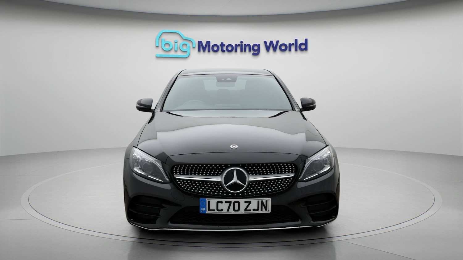 Used Mercedes-Benz C Class 2020 for sale - 77341121: Photo 2