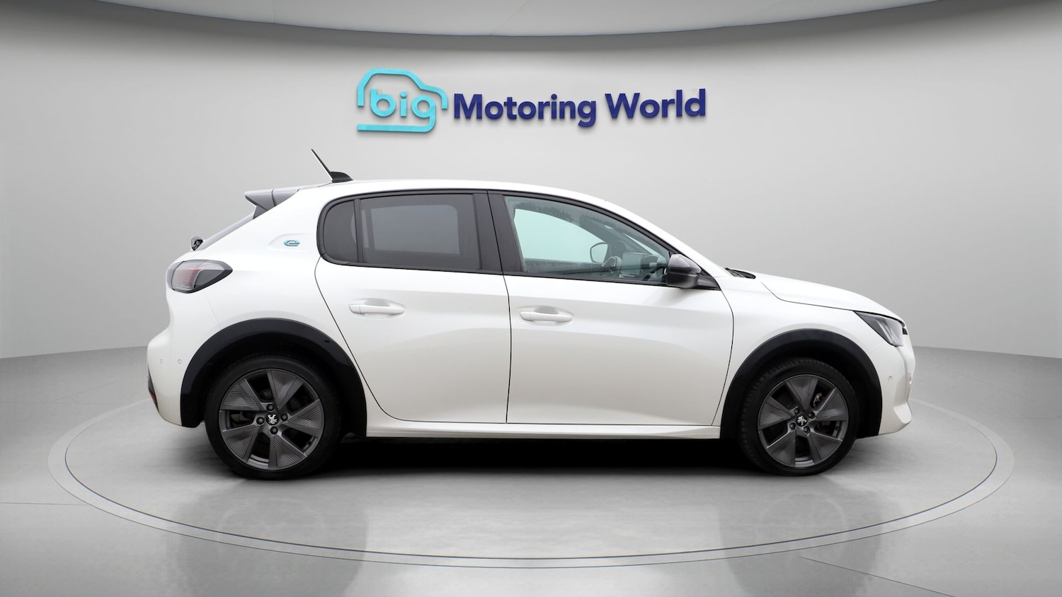 Used Peugeot 208 2022 for sale - 77536354: Photo 8