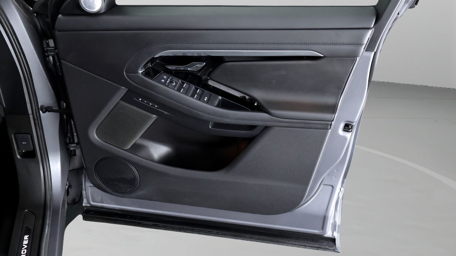 Used Land Rover Range Rover Evoque 2023 for sale - 78070170: Photo 15