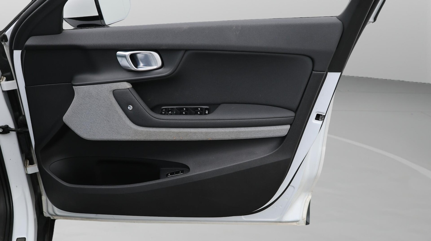 Used Polestar Polestar 2 2023 for sale - 76336176: Photo 16