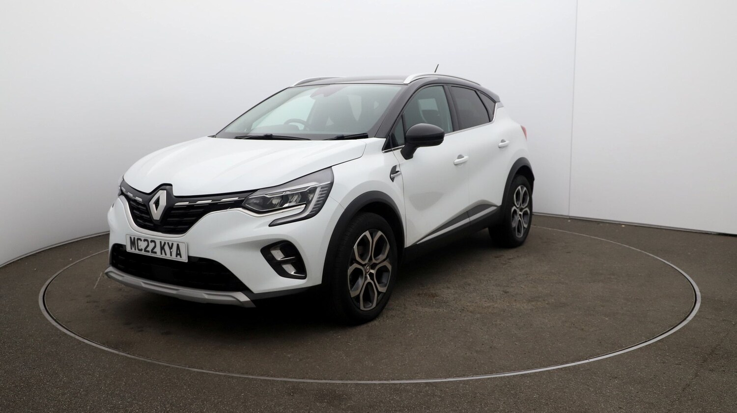 Used Renault Captur for sale - 76808856: Photo 28