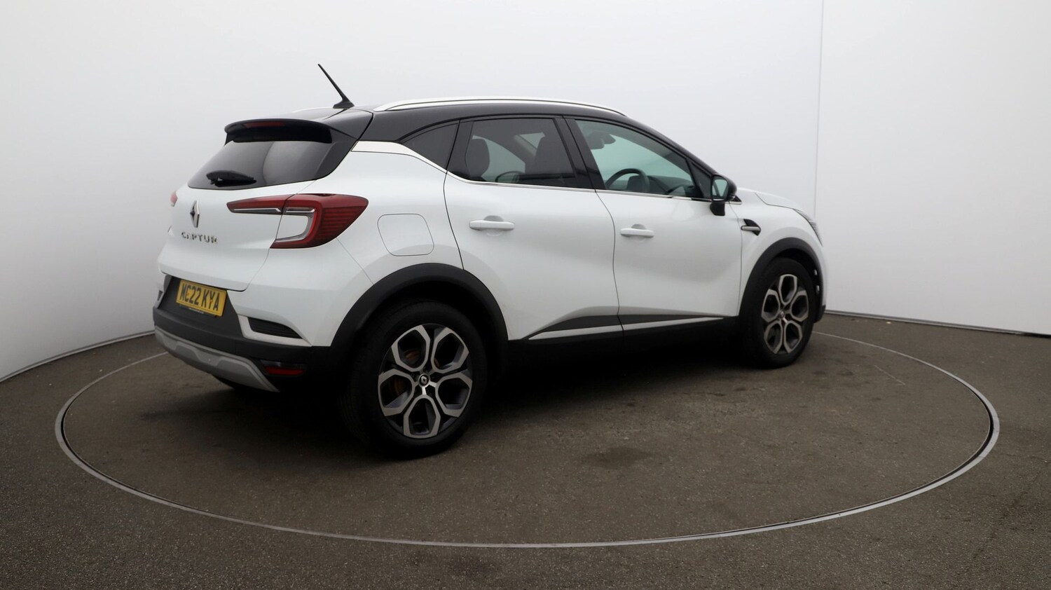 Used Renault Captur for sale - 76808856: Photo 44