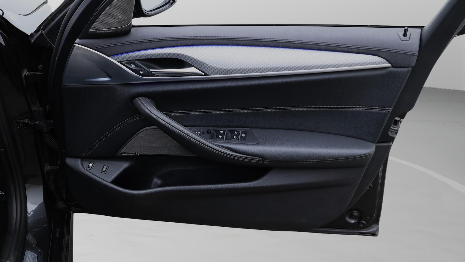 Used BMW 5 Series for sale - 76701876: Photo 16