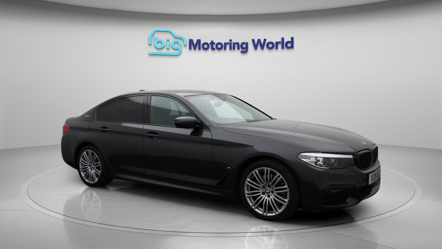 Used BMW 5 Series for sale - 76701876: Photo 2