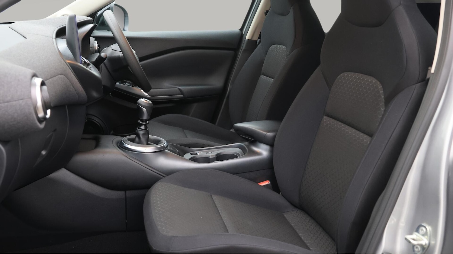 Used Nissan Juke 2024 for sale - 76370838: Photo 15