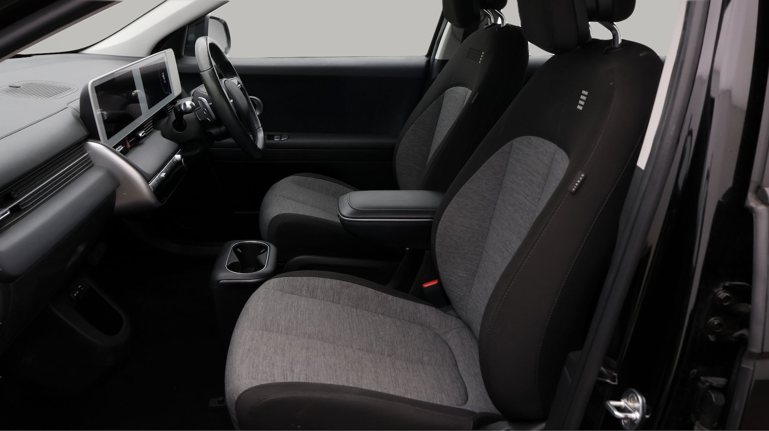 Used Hyundai IONIQ 5 2023 for sale - 77750307: Photo 14