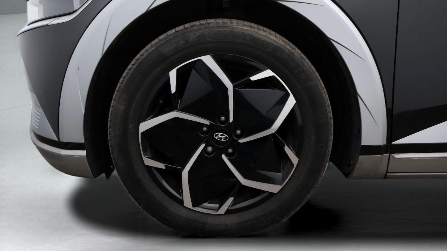 Used Hyundai IONIQ 5 2023 for sale - 77750307: Photo 18