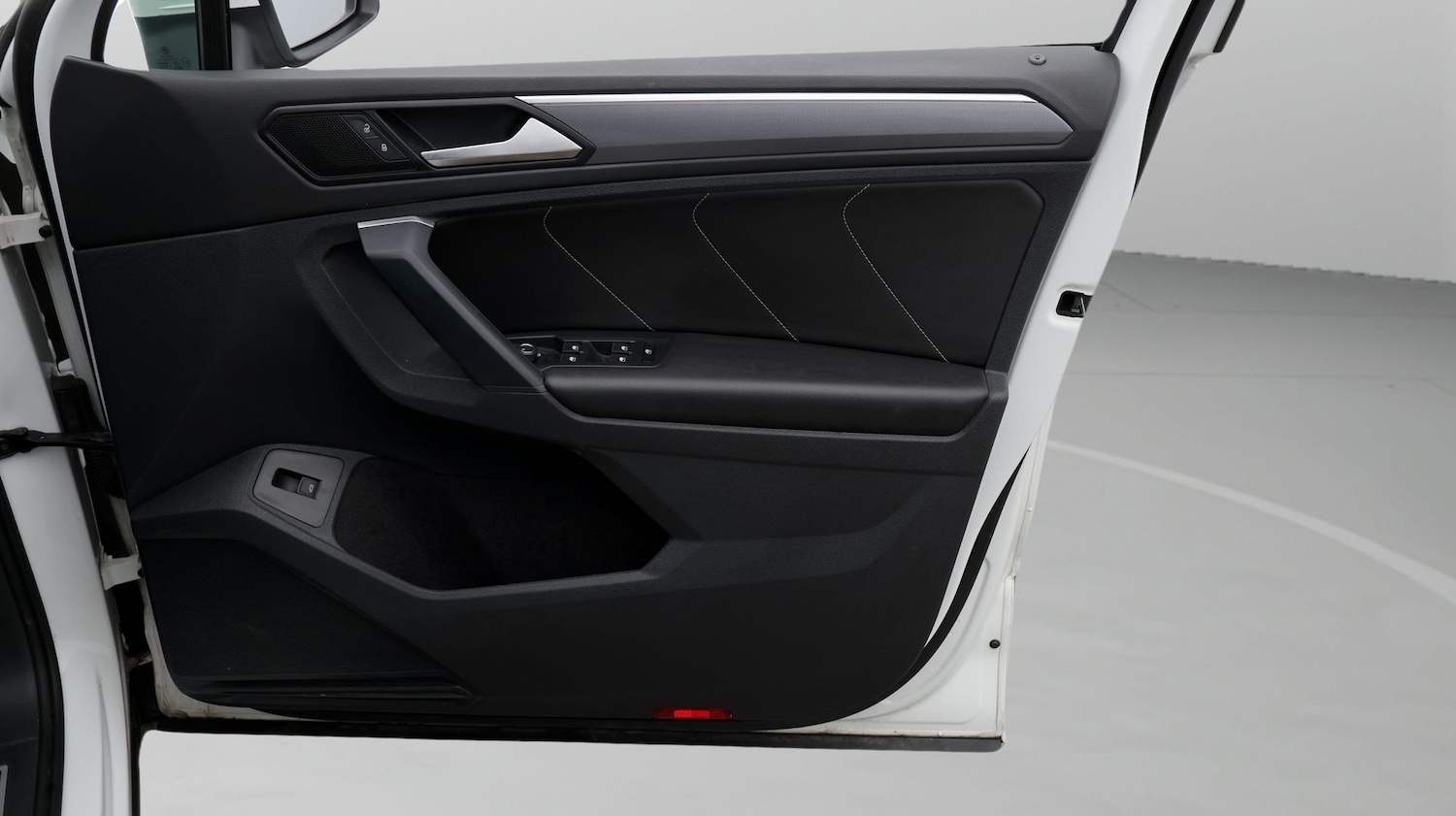 Used Volkswagen Tiguan 2019 for sale - 77592606: Photo 15