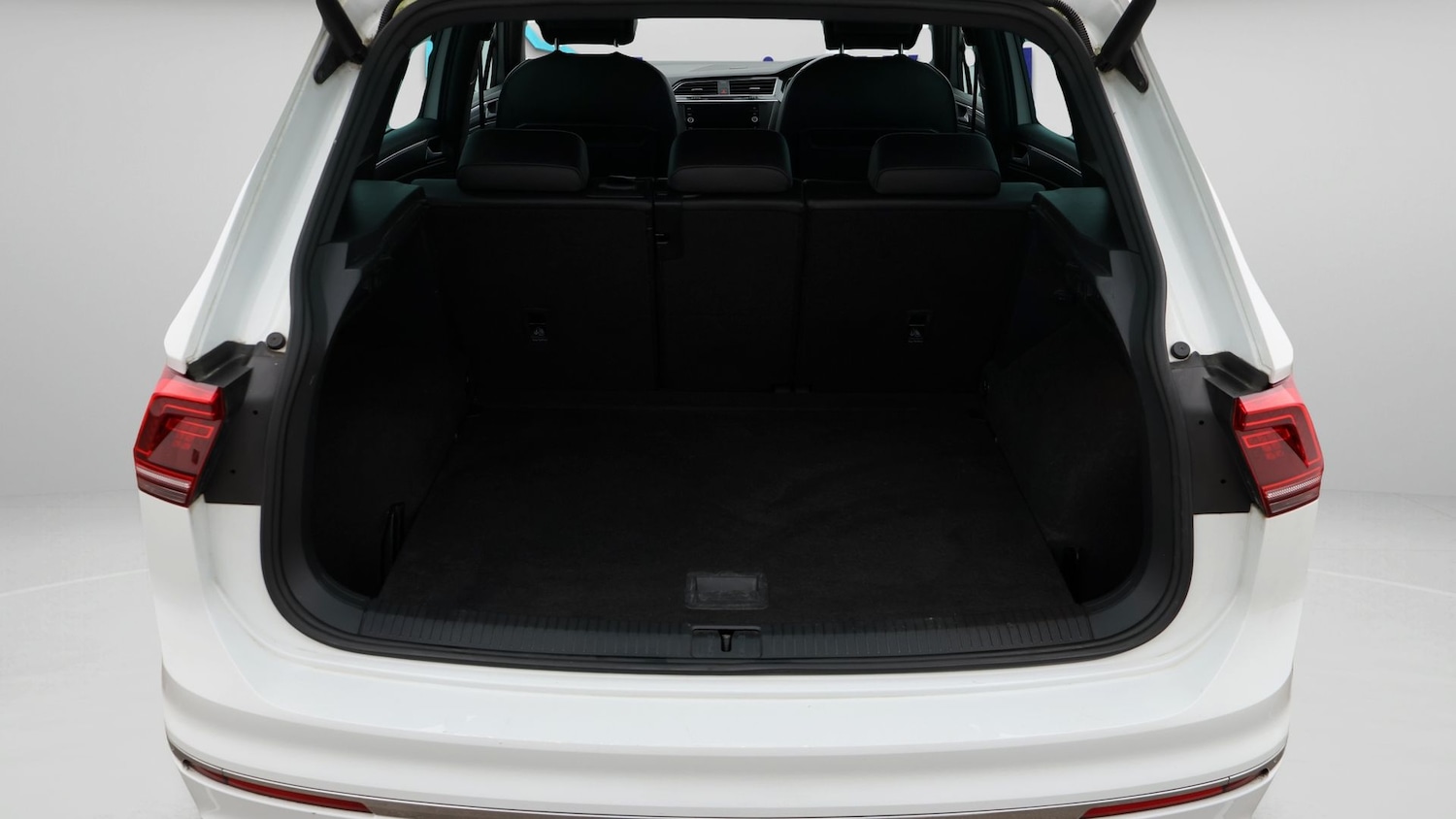 Used Volkswagen Tiguan 2019 for sale - 77592606: Photo 17